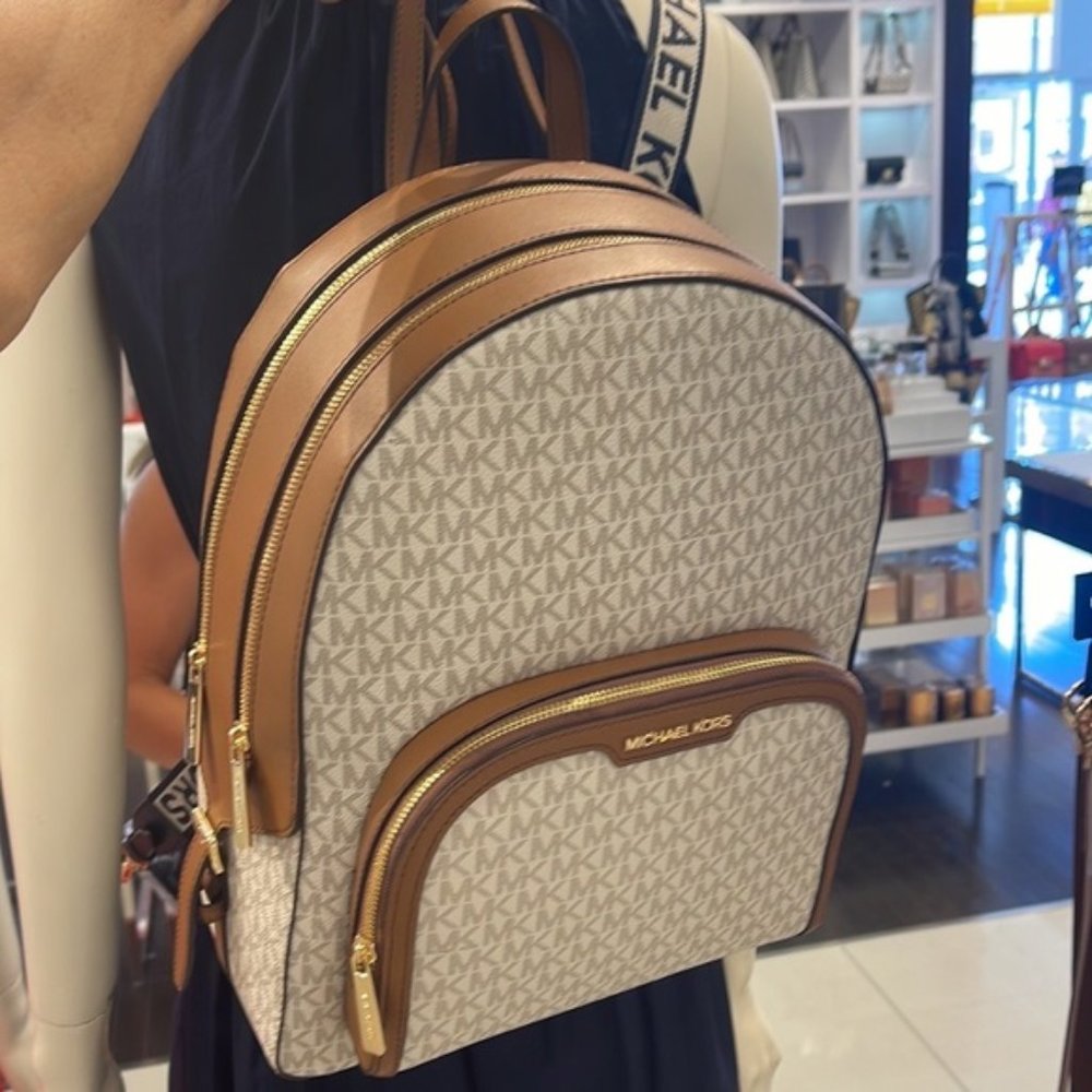 Michael Kors Jaycee Large Zip Pocket Backpack Vanilla